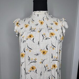 Rewind Smocked Floral Ruffle Cap Sleeve Top Size S Yellow White Ditsy‎